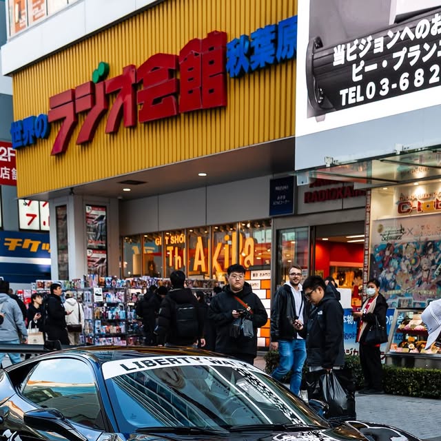 HIVE outside Radio Kaikan in Akihabara